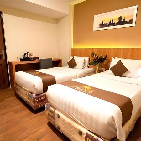 Hotel Ahava Magelang Exterior photo